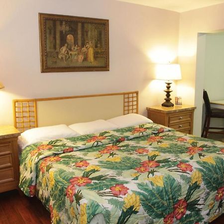 Eastward Strand Lauderdale-by-the-Sea Bilik gambar